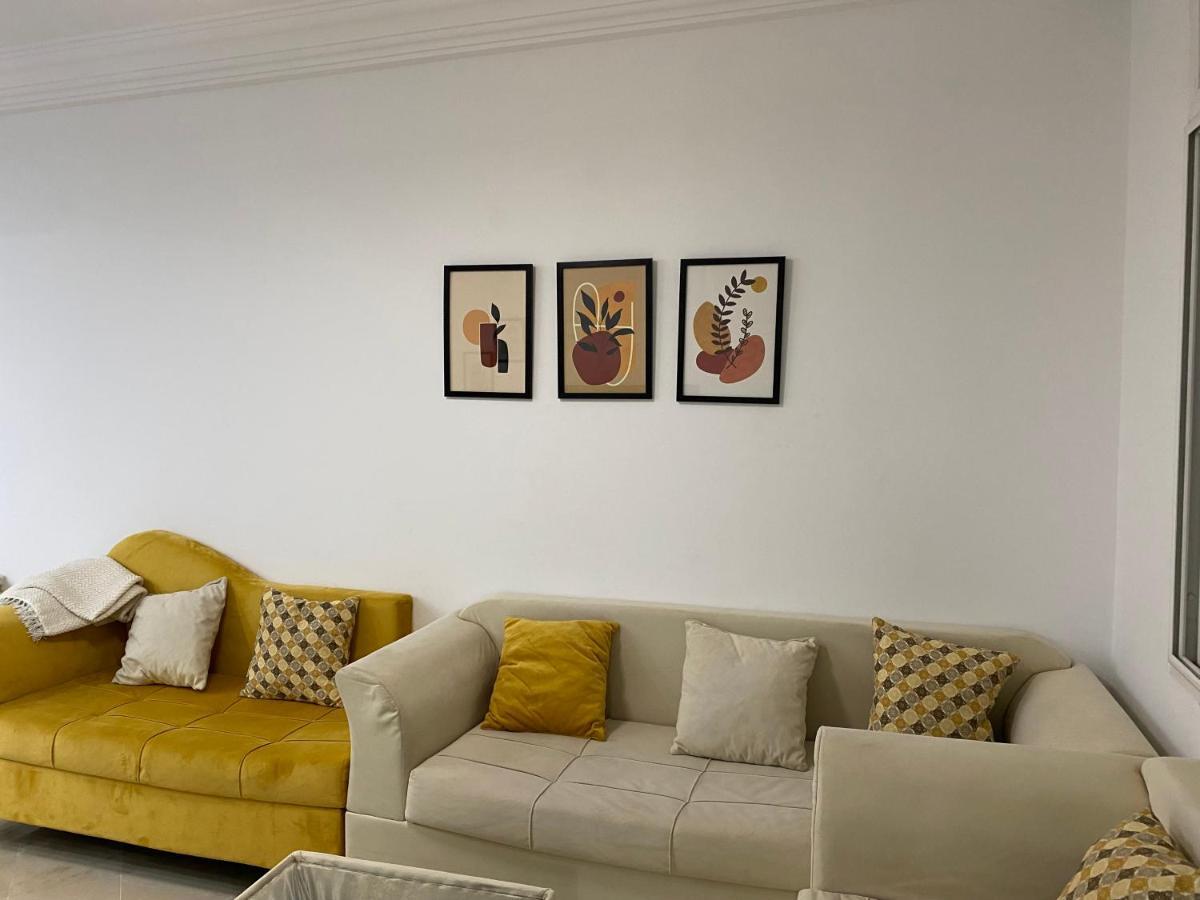 Lovely 1-Bedroom Rental Unit With Sea View Mehdiye Dış mekan fotoğraf